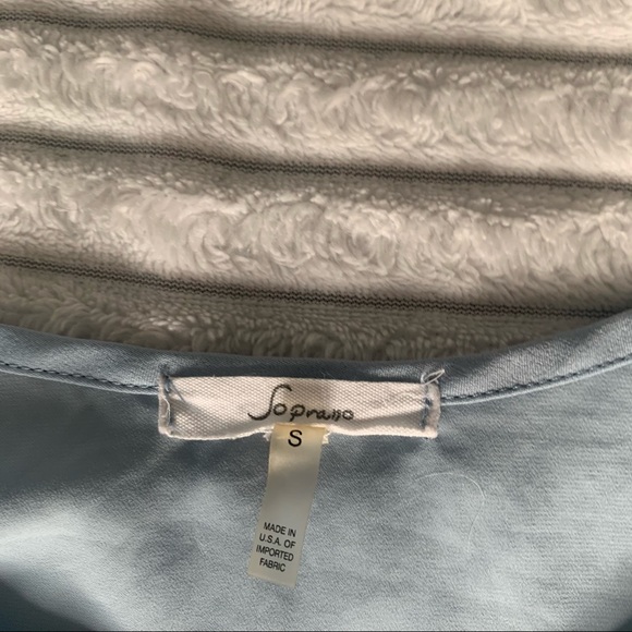 Light blue silky off the shoulder long sleeve - Picture 2 of 3